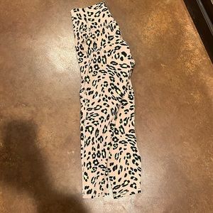 Fabletics Leopard Leggings